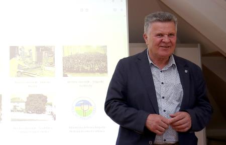 PREDSTAVITEV PORTALA E NOTRANJSKA 13 FOTO LJUBO VUKELIČ